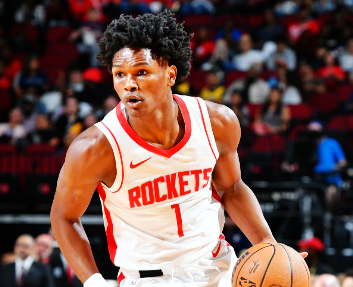 MAD不断突破！，蒂姆连续十场比赛得分超过持续失利上演精彩一战(魔法已经失灵了歌曲原唱)