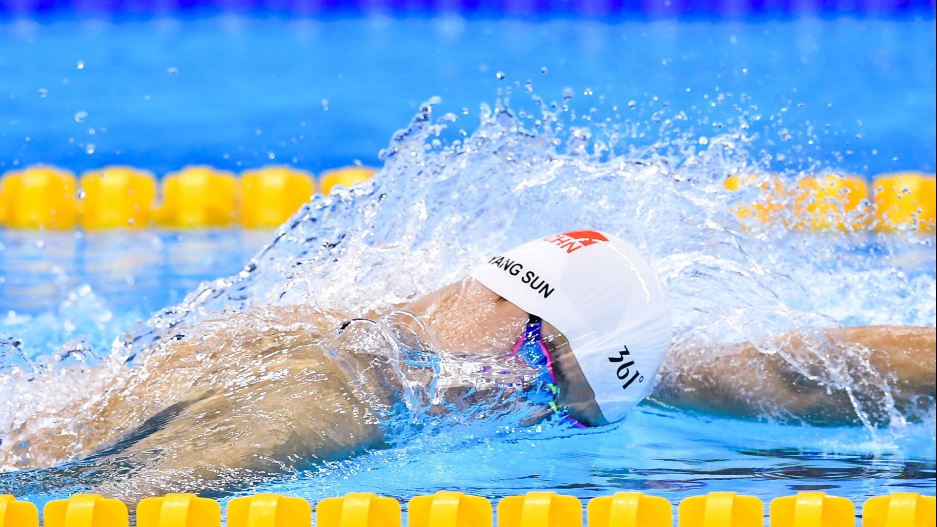 美网最新形势：那不勒斯高居榜首，武汉三镇强势追赶，冠军归属成迷的简单介绍